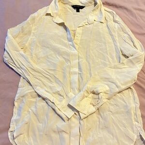 Banana Republic 100% Sill Button Down Shirt Small